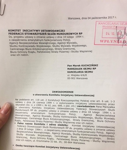 SLD: Będziemy zbierać podpisy pod projektem ustawy przywracającym emerytury mundurowe 